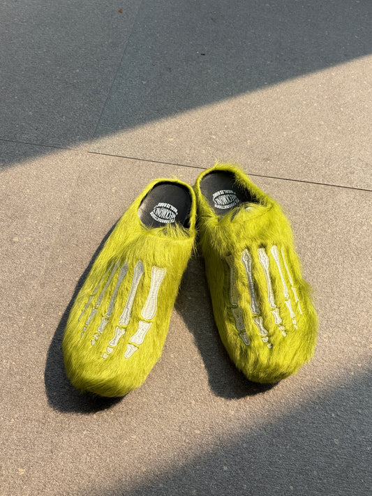 Fuzzy Skeleton Claw Slippers for Men Women | Gothic Y2K Plush Slides | Customizable OEM